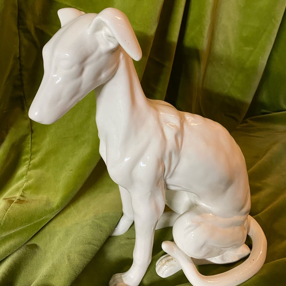 White Dog small